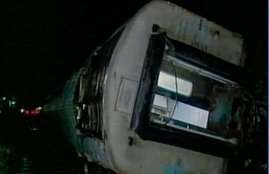दूरंतो एक्सप्रेस, लोकमान्य तिलक एक्सप्रेस, कलबुर्गी, कर्नाटक, Duronto Express, Karnataka, Kalburgi, Duronto Express Derail