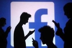 यूजर्स के अकाउंट से अरबों की कमाई करता है Facbook, जानें कैसे?