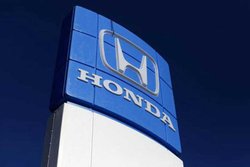 Honda की कारों के एयरबैग में आई गड़बड़ी, भारत में 1.9 लाख कार बुलाएगी वापस