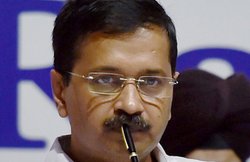 केजरीवाल ने पूछा: मोदी की विदेश यात्रा से देश ने क्या हासिल किया?