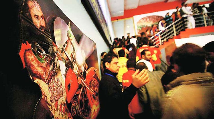 अधिकारियों ने कहा कि राज्य के वन मंत्री महेश गागड़ा की अगुवाई में आदिवासी प्रतिनिधियों के एक प्रतिनिधिमंडल ने मुख्यमंत्री मिलकर फिल्म पर पाबंदी लगाने की मांग की थी।
