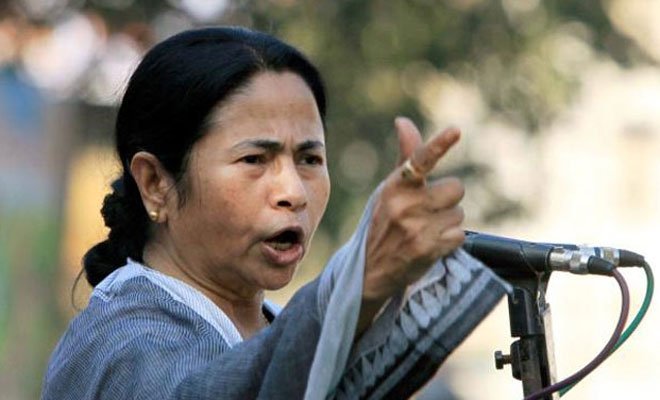 Mamta Banarji, Beef, Ban, Durga Pooja, West Bengal, ममता बनर्जी, गौमांस, बीफ बैन, दुर्गा पूजा