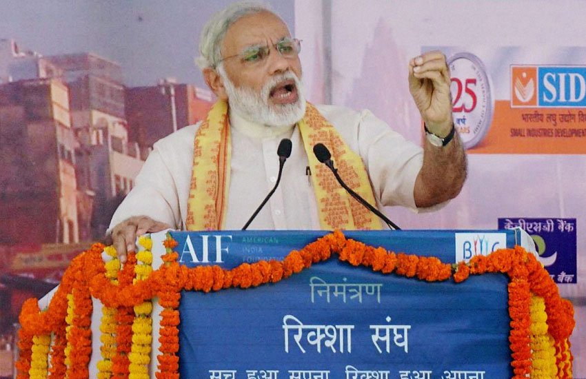 रामचरितमानस के डिजिटल संस्करण को जारी करते हुए नरेंद्र मोदी ने इस बात पर हैरत जतायी कि क्या इस महाकाव्य पर भी कोई विवाद हो सकता है हालांकि अभी तक ऐसा नहीं हुआ है।