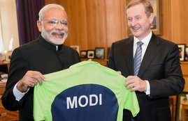 नरेंद्र मोदी, आयरलैंड, क्रिकेट जर्सी, इंडा केनी, Narendra Modi, Cricket jersey, Enda Kenny, Ireland, Modi in Ireland