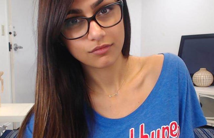 mia khalifa, porn star mia khalifa, bigg boss 9, mia khalifa bigg boss 9, entertainment news, bigg boss 9, salman khan, salman khan bigg boss 9, sunny leone, mia khalifa photos, mia khalifa porn, मिया खलीफा, मिया खलीफा पोर्न स्टार, बिग बॉस सीजन 9, बिग बॉस 9, सनी लियोन, बॉलीवुड, बॉलीवुड न्यूज़, मनोरंजन
