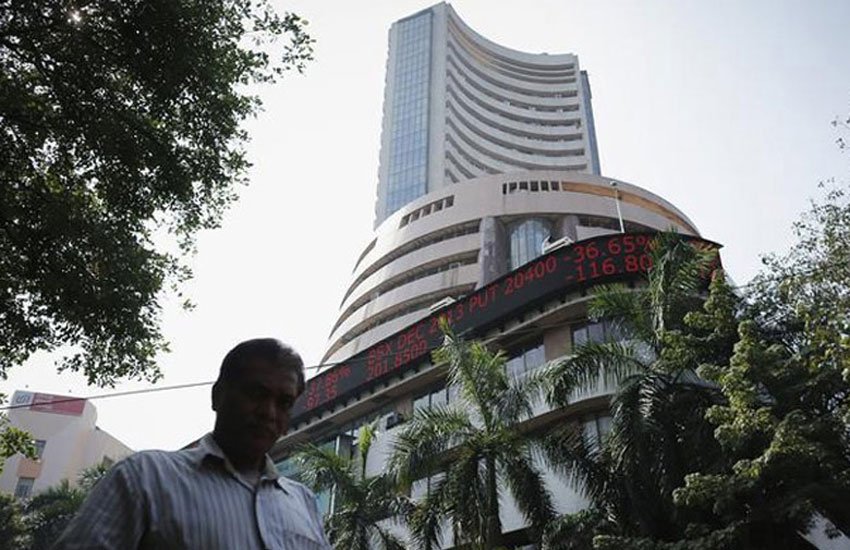 share market, repo rate, sensex, bse, nse, rate cut, rbi rate cut, loans, cheaper loans, raghram rajan, rajan rate cut, 50 bps rate cut, rbi cut, cheaper loans, Raghuram Rajan, Repo rate, Reverse repo rate, सेंसेक्स, मौद्रिक नीति समीक्षा, रिजर्व बैंक ऑफ इंडिया, रघुराम राजन, आरबीआई, मौद्रिक नीति, नीतिगत दरें, रेपो रेट, रिवर्स रेपो