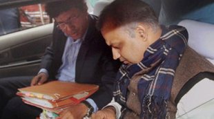 Somnath Bharti, Delhi Court, non bailable warrant, Delhi, सोमनाथ भारती, ग़ैरज़मानती वारंट जारी, घरेलू हिंसा, दिल्ली