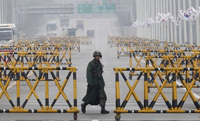 North Korean soldier, North Korea vs South Korea, North Korea Border, South Korea, North Korea News, North Korea latest news North Korean soldier, North Korea vs South Korea, North Korea Border, South Korea, North Korea News, North Korea latest news