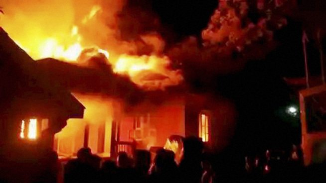 मणिपुर हिंसा, manipur violence, manipur protest, manipur riot, manipur curfew, anti tribal bills, manipur agitation, manipur government, manipur incident, manipur riot photo, manipur curfew photo, manipur death toll, manipur violence death toll, manipur news