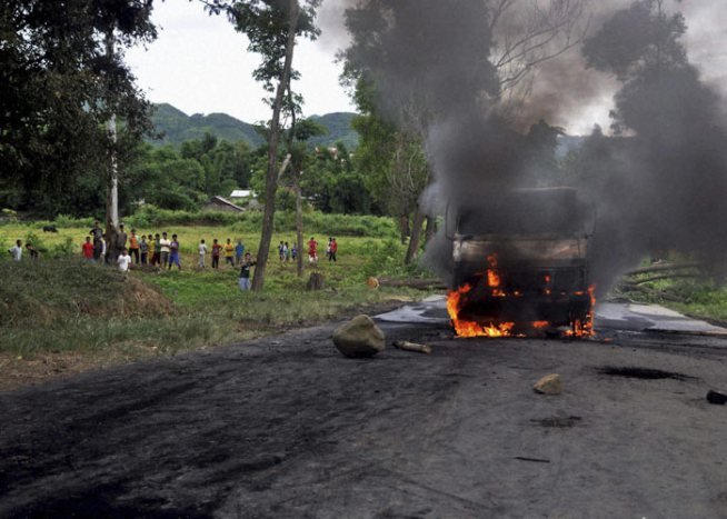 मणिपुर हिंसा, manipur violence, manipur protest, manipur riot, manipur curfew, anti tribal bills, manipur agitation, manipur government, manipur incident, manipur riot photo, manipur curfew photo, manipur death toll, manipur violence death toll, manipur news