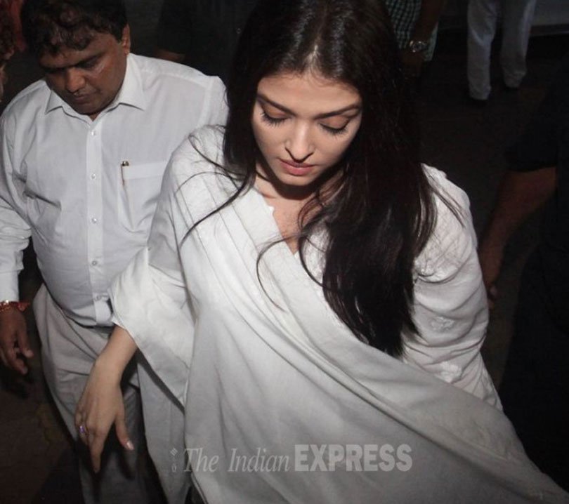 aadesh shrivastava, aadesh shrivastava family, aadesh shrivastava prayer meet pics, aadesh shrivastava family pictures, aadesh srivastava condolence, aadesh shrivastava kids, aadesh shrivastava kids pics, aadesh srivastava condolence pictures, aadesh srivastava condolence picture, aadesh shrivastava amitabh bachchan, amitabh bachchan on aadesh srivastava, amitabh bachchan on aadesh shrivastava, latest photos of amitabh bachchan, bollywood news, latest bollywood news, entertainment news, आदेश श्रीवास्तव, आदेश श्रीवास्तव निधन, अमिताभ बच्चन, ऐश्वर्या राय बच्चन, माधुरी दीक्षित, जूही चावला, जैकी श्रॉफ, जीतेंद्र, बॉलीवुड, मनोरंजन