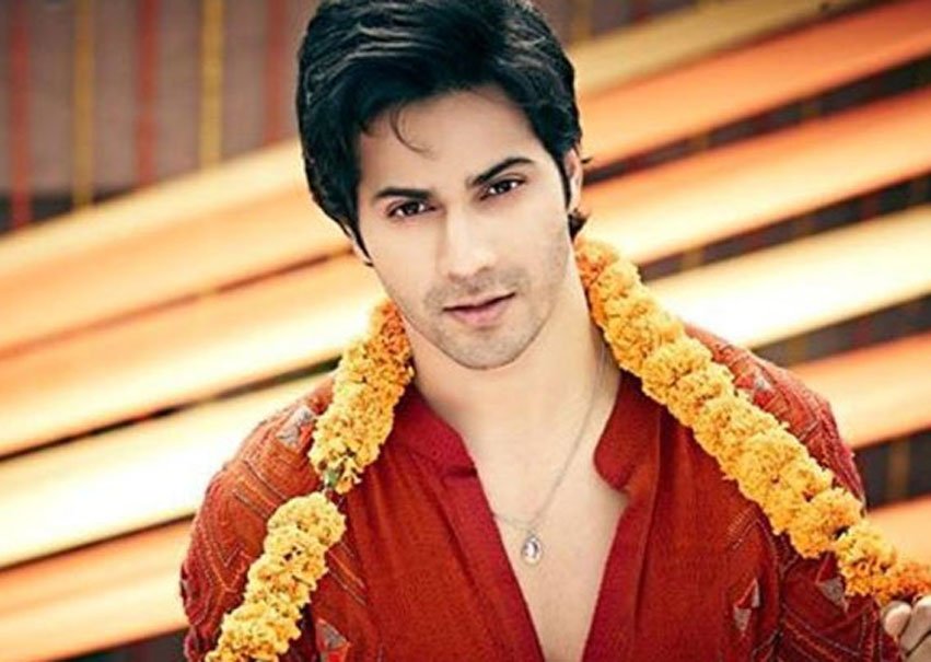 Ganesh Chaturthi, Bollywood, Bollywood wishes, Amitabh Bachchan, Shahrukh khan, Varun Dhawan, Raveena Tandon, Siddharth Malhotra, Entertainment News, गणेश चतुर्थी, बॉलीवुड, अमिताभ बच्चन, शाहरूख खान, वरूण धवन, बॉलीवुड, बॉलीवुड न्यूज़, मनोरंजन