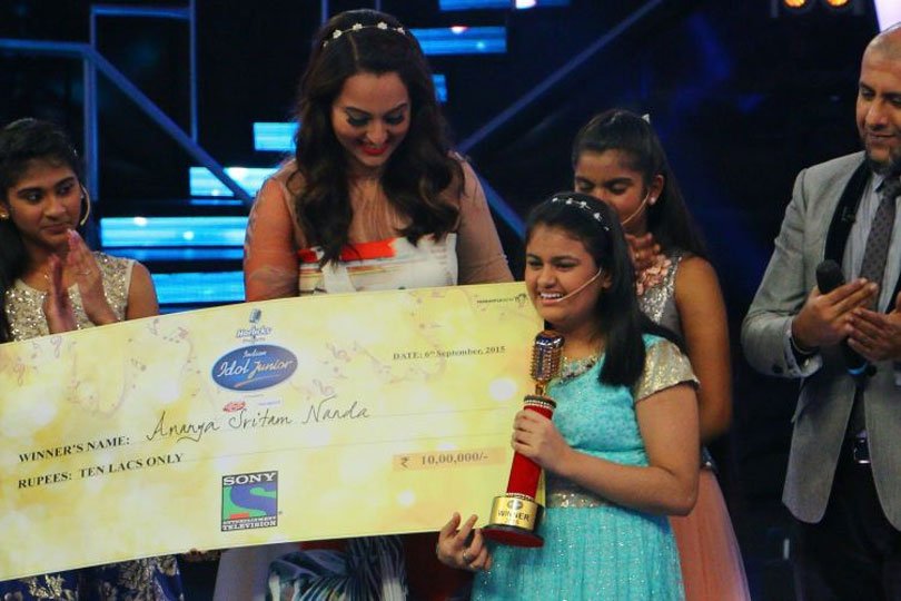 अनन्या नंदा, इंडियन आयडल जूनियर, सोनाक्षी सिन्हा, ananya nanda, indian idol junior, indian idol junior winner, indian idol junior 2015, indian idol junior 2015 winner, indian idol, ananya nanda indian idol, ananya nanda indian idol junior, ananya nanda indian idol junior 2015, ananya nanda indian idol 4, indian idol junior results 2015, indian idol junior result, entertainment news