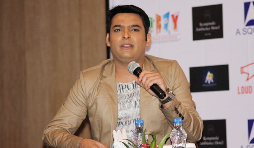 kis kisko pyaar karoon, kapil sharma, kis kisko pyaar karoon collection, kis kisko pyaar karoon news, kis kisko pyaar karoon cast, kis kisko pyaar karoon box office collection, elli avram, kis kisko pyaar karoon latest news, kapil, entertainment news, किस किसको प्यार करूं, कपिल शर्मा, किस किसको प्यार करूं बॉक्स ऑफिस कलेक्शन, बॉक्स ऑफिस कलेक्शन किस किसको प्यार करूं, बॉलीवुड, बॉलीवुड न्यूज़, मनोरंजन