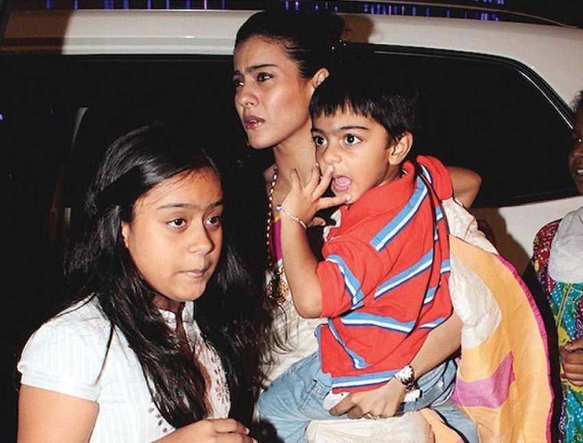 kajol, kajol movies, Dilwale, kajol upcoming movies, kajol news, kajol latest news, entertainment news, काजोल, काजोल स्वच्छता, हेल्प ए चाइल्ड रीच 5, दिलवाले, बॉलीवुड, बॉलीवुड न्यूज़, मनोरंजन