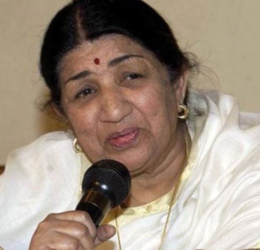 Lata Mangeshkar, Lata Mangeshkar birthday, hindi songs, लता मंगेश्कर, स्वर कोकिला, हिंदी फिल्मी गीत