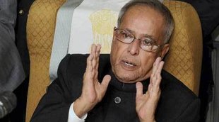 pranab mukhergi, president pranab mukhergi, hindi diwas, हिंदी दिवस, प्रणब मुखर्जी,