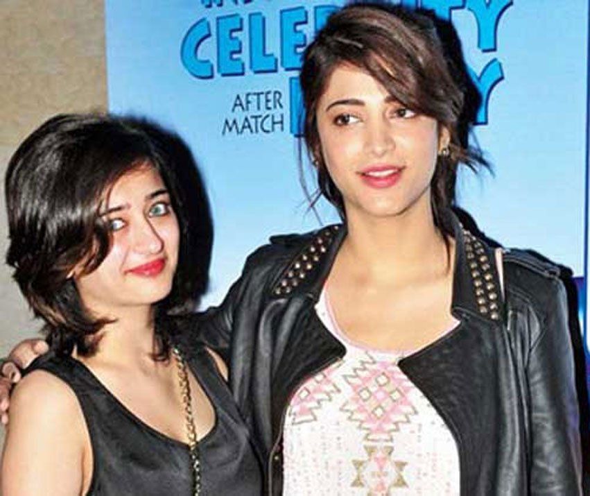 shruti haasan, akshara haasan, shruti haasan sister, kamal haasan daughter, shruti haasan akshara haasan, shruti akshara, shruti haasan movies, akshara haasan movies, entertainment news, श्रुति हासन, अक्षरा हासन, श्रुति हासन अक्षरा, बॉलीवुड, बॉलीवुड न्यूज़, मनोरंजन