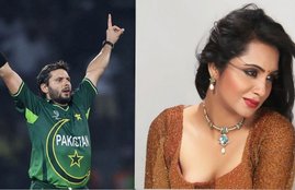 अर्शी खान, शाहिद अफरीदी, पाकिस्तानी क्रिकेटर शाहिद अफरीदी, shahid afridi arshi khan, sports news