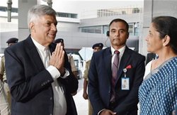 नरेंद्र मोदी से मिले श्रीलंकाई PM विक्रमसिंघे, 3 दिन के दौरे पर आए हैं भारत