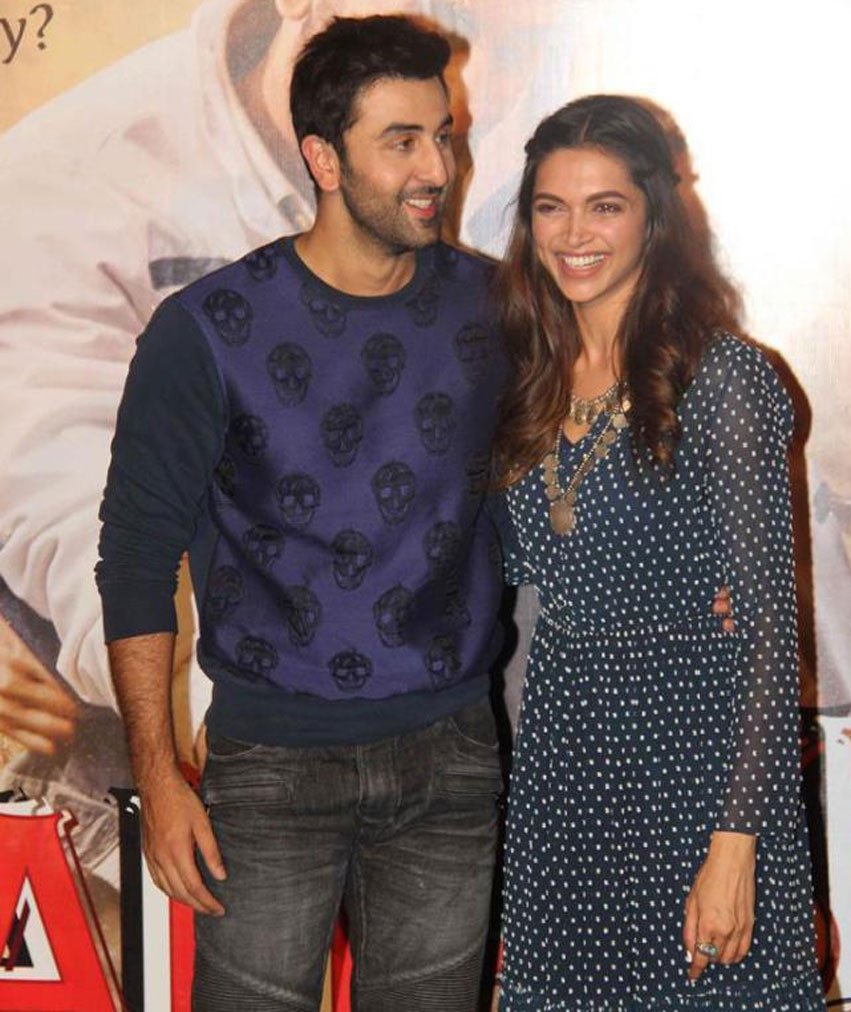 tamasha trailer, tamasha, tamasha ranbir deepika, tamasha deepika padukone, deepika padukone, tamasha ranbir kapoor, ranbir kapoor,tamasha film, tamasha movie, deepika padukone news, tamasha news, deepika padukone films, ranbir kapoor news, ranbir kapoor films, तमाशा, तमाशा ट्रेलर रिलीज़, दीपिका पादुकोण, रणबीर कपूर, दीपिका रणबीर, बॉलीवुड, बॉलीवुड न्यूज़, मनोरंजन
