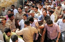 dadri, beef, dadri murder, Bisara village, dadri lynching, Aqlakh, Danish, दादरी, बिसहड़ा गांव, गोमांस, अखलाक