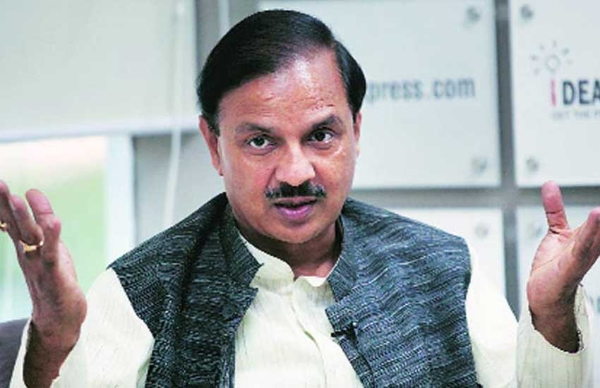 Dadri, Dadri Killing, Mahesh Sharma, BJP, Akhilesh Yadav, दादरी, दादरी हत्याकांड, केंद्रीय मंत्री महेश शर्मा, भाजपा