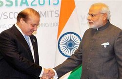 पाकिस्‍तानी सीनेट पैनल ने दी सलाह- नरेंद्र मोदी और संघ के हिंदुत्‍व को बनाएं निशाना