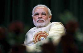 Mahatma Gandhi, Narendra Modi, Raj Ghat, Modi in Raj Ghat, Modi Tribute Mahatma, Modi Tribute Bapu, नरेंद्र मोदी, महात्मा गांधी, राजघाट