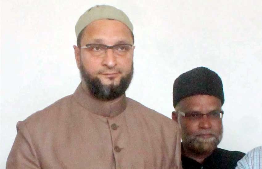 Asaduddin Owaisi, Dadri, Dadri Murder, Dadri Killing, Muslim, Narendra Modi, असदुद्दीन ओवैसी, दादरी, दादरी हत्याकांड, धर्म, नरेंद्र मोदी