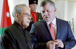 बढ़ती असहिष्णुता पर चिंता जताई वैज्ञानिकों ने