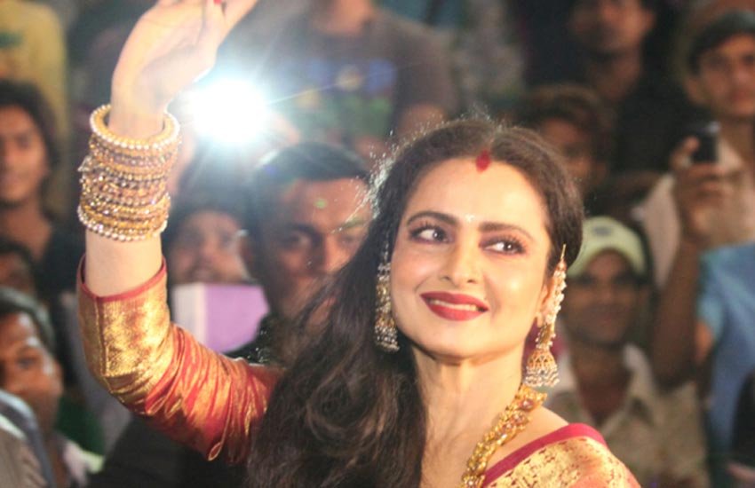 rekha, rekha life secrets, bollywood actress rekha and her life secrets, rekha love story, rekha latest news
