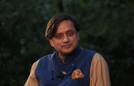 Shashi Tharoor, Congress mp Shashi Tharoor, Congress, bjp, Congress, PM Modi, pm Narendra modi, Hindi news, News in Hindi, Jansatta