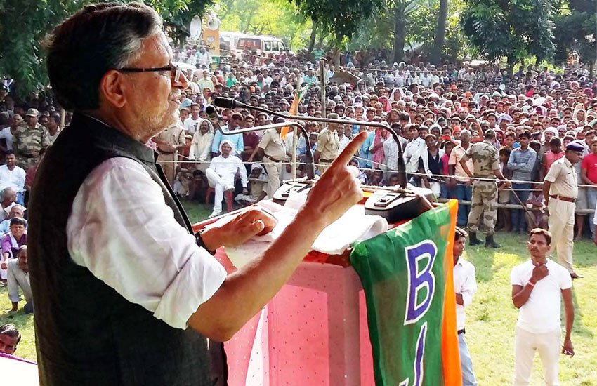 Sushil Kumar Modi, Lalu Prasad, Bihar Polls, Bihar Assembly Polls, सुशील मोदी, लालू प्रसाद, बिहार चुनाव Sushil Kumar Modi, Lalu Prasad, Bihar Polls, Bihar Assembly Polls, सुशील मोदी, लालू प्रसाद, बिहार चुनाव