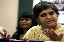 तीस्ता व उनके पति की गिरफ्तारी पर जनवरी तक रोक