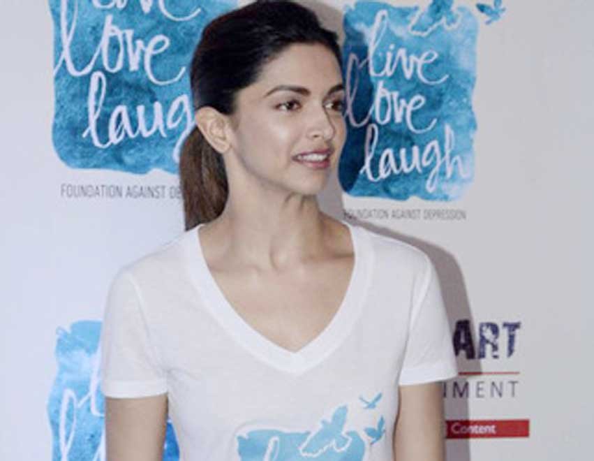 Deepika Padukone, International Mental Health Day, live love laugh foundation, mental health, Bollywood, Entertainment news, दीपिका पादुकोण, इंटरनेशनल मेंटल हेल्थ डे, लिव लव लाफ फाउंडेशन, मानसिक तनाव