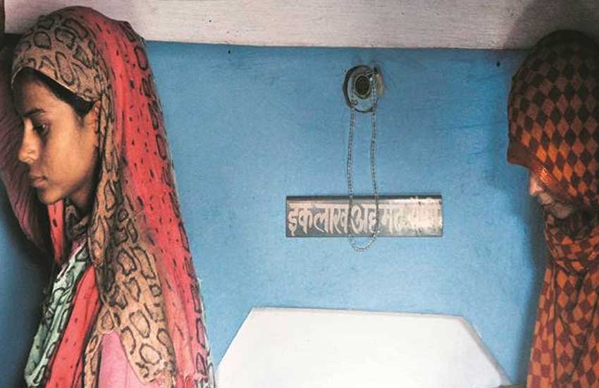 dadri, dadri lynching, narendra modi, modi dadri, pm modi, modi, narendra modi, latest news, opposition, silent pm, beef, beef ban, दादरी, दादरी मर्डर केस, नरेंद्र मोदी, बीफ बैन, बीफ, गौमांस, मुस्लिम, हिन्दू मुस्लिम