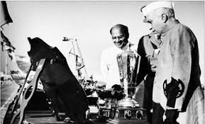 1962 के युद्ध में चीन से बचने के लिए नेहरू ने मांगी थी अमेरिका से मदद