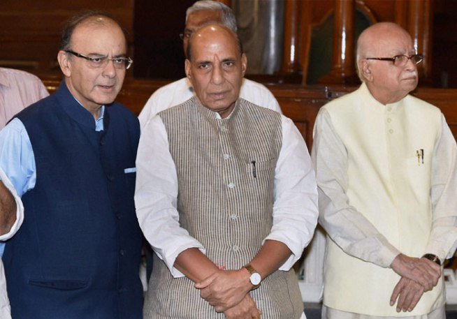 दादरी कांड को लेकर BJP ने नेताओं को दी हिदायत, कहा राजनीति करने की बजाए लगाएं मरहम (pic-agency)