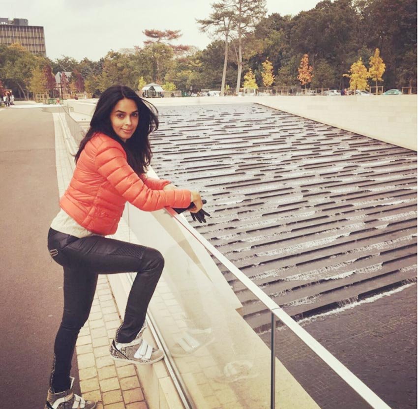 birthday specail, bollywood birthday, mallika sherawat, mallika sherawat birthday, bollywood, mallika hot pics, mallika pics