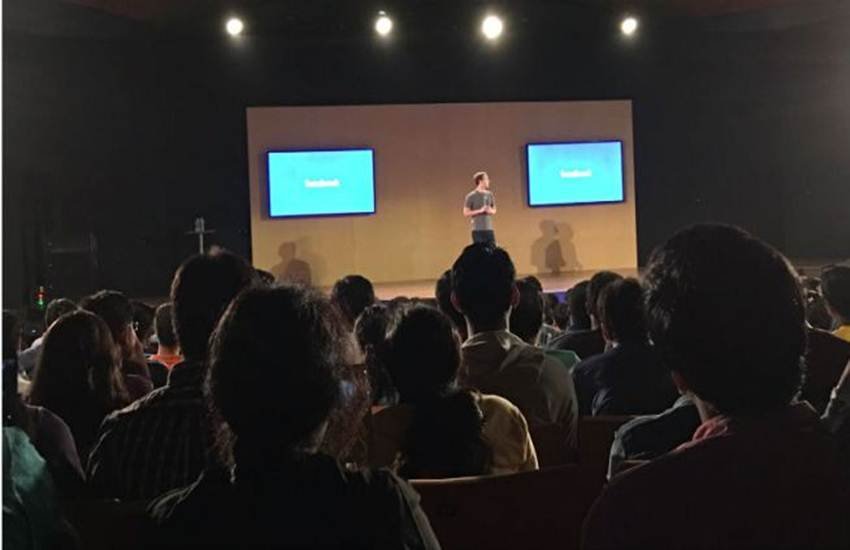 Mark Zuckerberg Iit Delhi, Mark Zuckerberg In India, Mark Zuckerberg India Internet, Mark Zuckerberg Town Hall Meeting, Mark Zuckerberg Town Hall Meeting Today, Mark Zuckerberg Town Hall Q&aZuckerberg In India, Zuckerberg India Visit, आईआईटी दिल्‍ली, टाउनहॉल, फेसबुक, मार्क जुकरबर्ग, मार्क जुकेरबर्ग