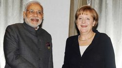 बंगलुरुः जर्मनी और भारत के बीच बिजनेस बढ़ाने को लेकर तत्पर मोदी और मर्केल