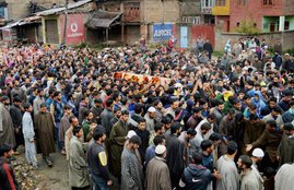 हिंसा, सांप्रदायिक तनाव, विरोध प्रदर्शन, बंद, प्रतिबंध, गोहत्या, गोवध, कश्मीर घाटी, कर्फ्यू, Kashmir protest