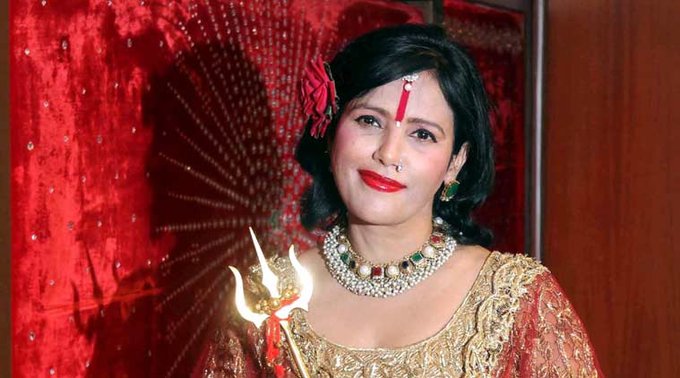 अब त्रिशूल को लेकर राधे मां मुसीबत में, कोर्ट ने केस में पार्टी बनाने के लिए कहा