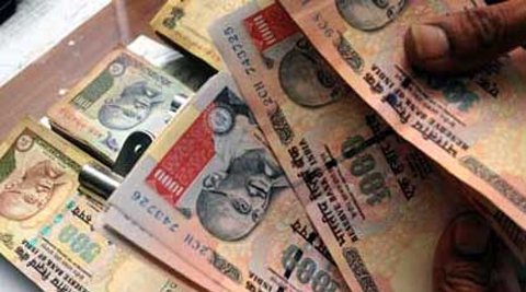 कांग्रेस ने लगाया NDA पर आरोपः कहा- सत्ता में आते ही करोडों का कालाधन विदेश भेजा गया