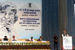 The Prime Minister, Shri Narendra Modi addressing at the 84th birth anniversary celebrations of the former President of India, Dr. A.P.J. Abdul Kalam, at DRDO Bhawan, in New Delhi on October 15, 2015. The Union Ministers, Shri Manohar Parrikar, Shri M. Venkaiah Naidu, Shri Ravi Shankar Prasad and Dr. Harsh Vardhan are also seen.