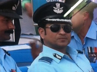 sachin tendulkar, indian airforce day, cricket, भारतीय बल्लेबाज सचिन, सचिन तेंडुलकर, भारतीय वायु सेना दिवस