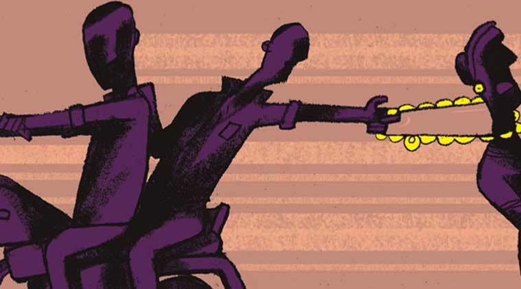 बाइक सवारों ने महिला पुलिस अधिकारी से झपटी सोने की चेन