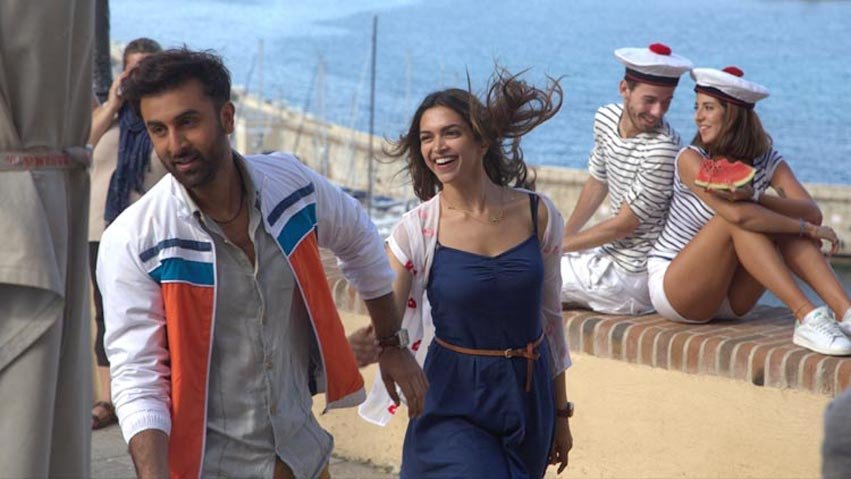 Ranbir kapoor, deepika padukone, tamasha, deepika ranbir liplock, upcoming film, bollywood, रणबीर कपूर, दीपिका पादुकोण, तमाशा, दीपिका रणबीर, लिपलॉक, लिपलॉक सीन, रणबीर दीपिका लिपलॉक, बॉलीवुड, बॉलीवुड न्यूज़, मनोरंजन