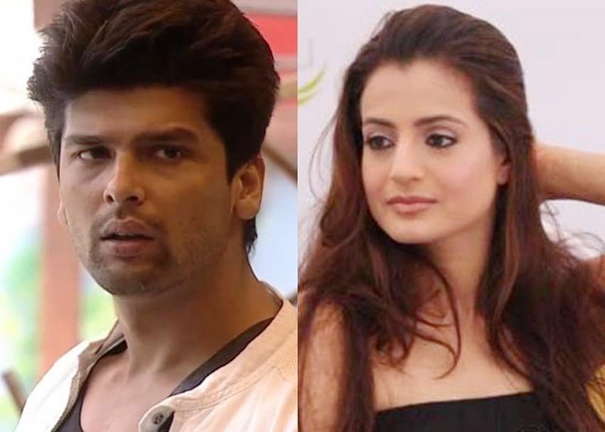 Ameesha Patel, Kushal Tandon, National Anthem, periods, twitter war, amisha patel twitter, Kushal Tandon twitter, amisha patel latest news, ameesha news in hindi, bollywood, bollywood news in hindi, tv, entertainment news, latest bollywood news, राष्‍ट्रगान, कुशाल टंडन, अमीषा पटेल, ट्विटर वार, ट्वीट, बॉलीवुड, बॉलीवुड न्यूज़, मनोरंजन